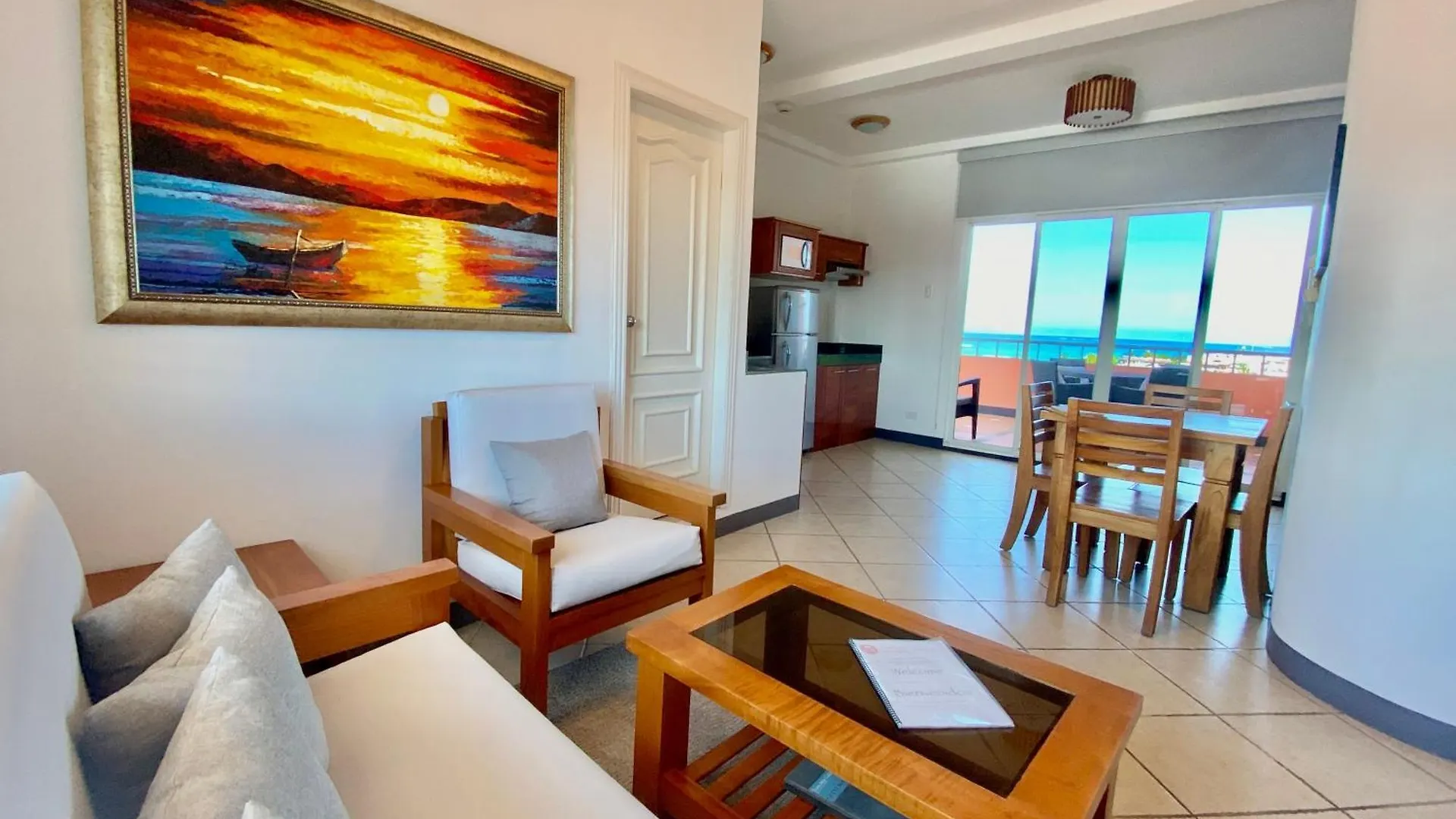 Torre Mar Galapagos Boutique Suites Puerto Ayora